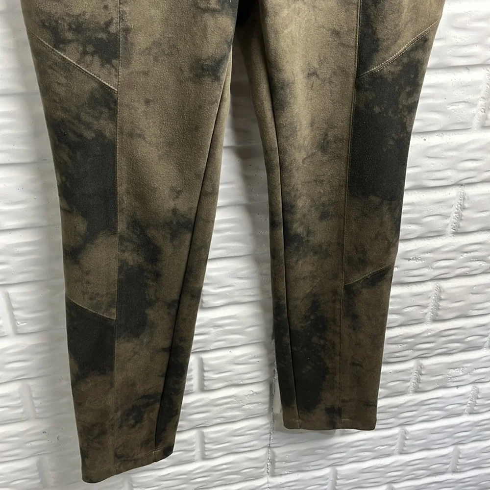 TAHARI Faux Leather jegging Tie Dye Olive Green Black size medium